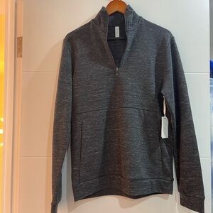 Men’s pullover size Small never use With tags
